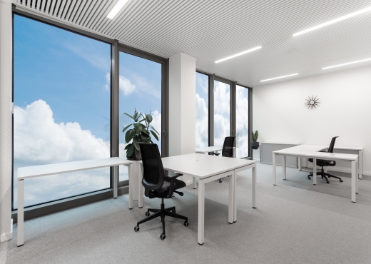 Un bureau privé entièrement équipé