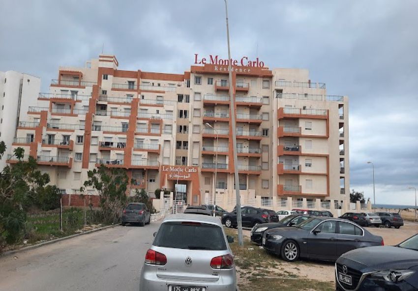 A louer un appartement S+2 haut standing à Monte Carlo