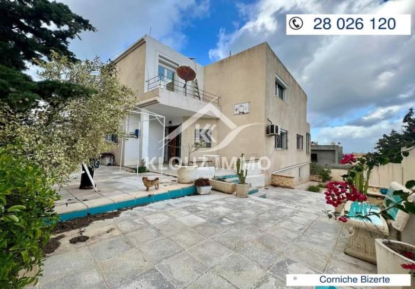 vente une Villa Située à Corniche Bizerte .