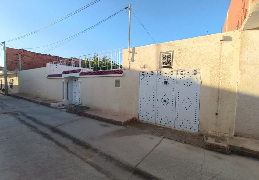 A vendre une maison style arabe situé à Kalaa El kbira