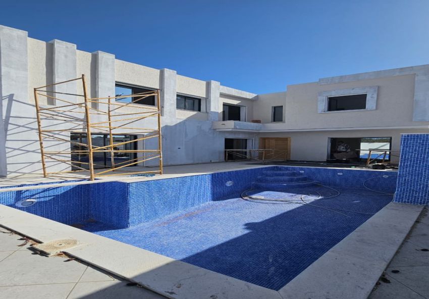 Villa avec piscine à Djerba Midoun à vendre