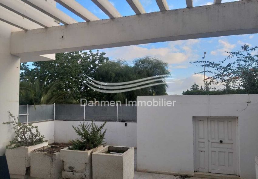 Une Villa à vendre khzema - Sousse .