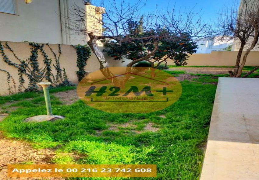 Offre de vente villa Triplex S5 à EL Menzah 9B
