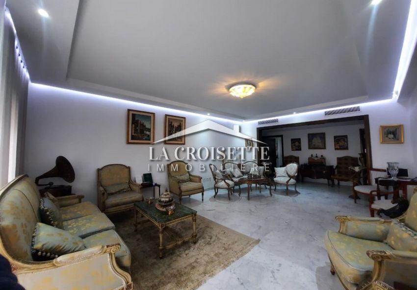 Appartement S+4 à Ain Zaghouan Nord MAV1598
