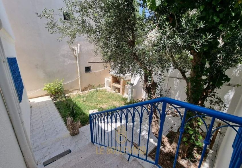 A vendre villa duplex S+4 à Hammamet Nord