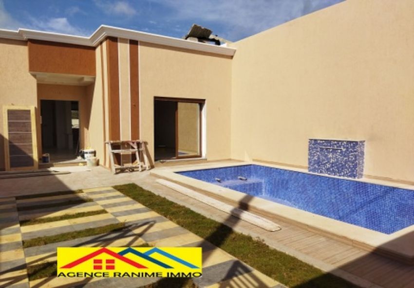 Villa neuf avec piscine a el haouaria