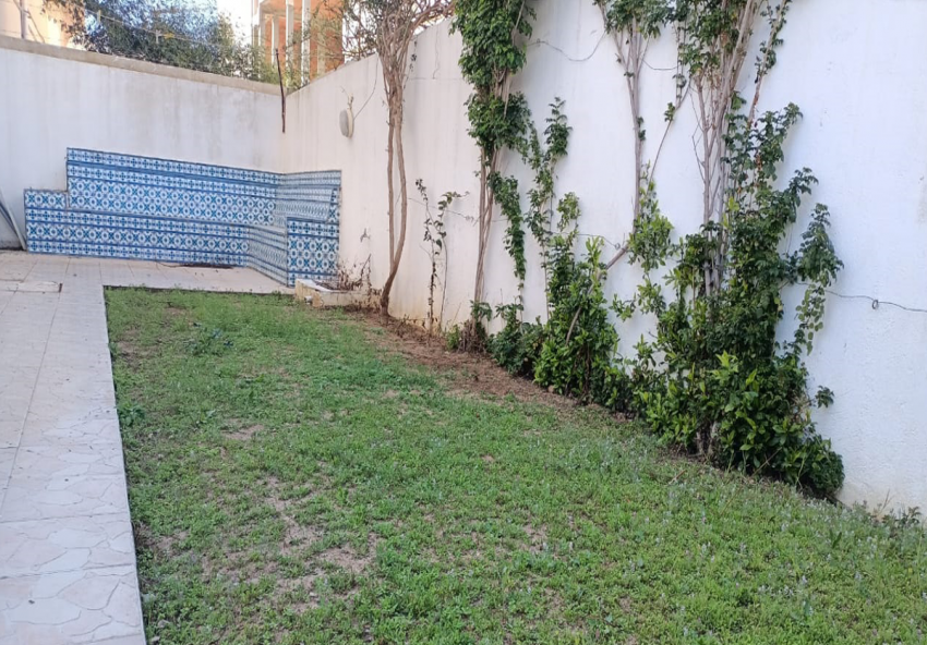 SCOOP IMMOBILIER : Appartement S+3 à vendre à Hammamet à AFH 2 El Mrezga