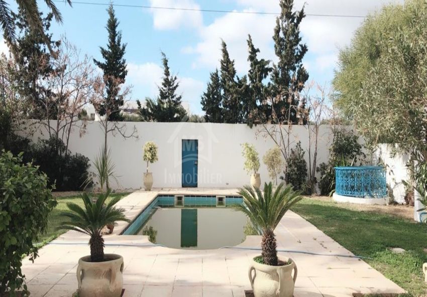 Villa avec piscine à Jinen Hammamet à vendre 51355351