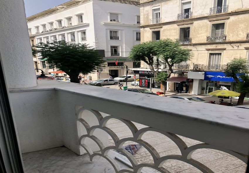 À louer un bureau neuf à rue de Paris Tunis