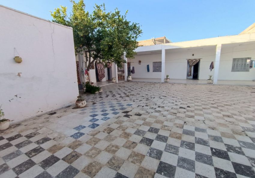 A vendre une maison style arabe situé à Kalaa El kbira