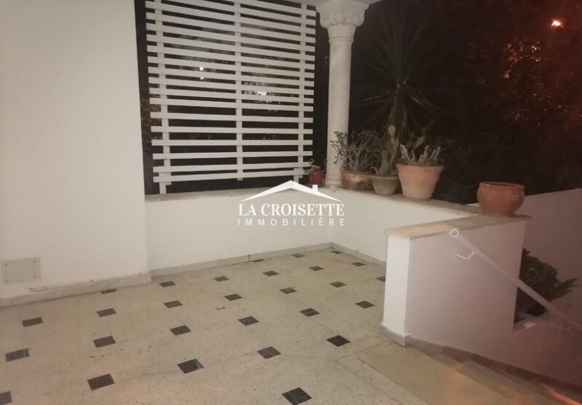 Rez-de-chaussée de villa S+3 à La Marsa ZRCL0280