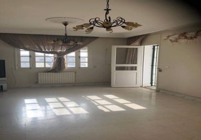 A vendre appartement S+4 à Denden