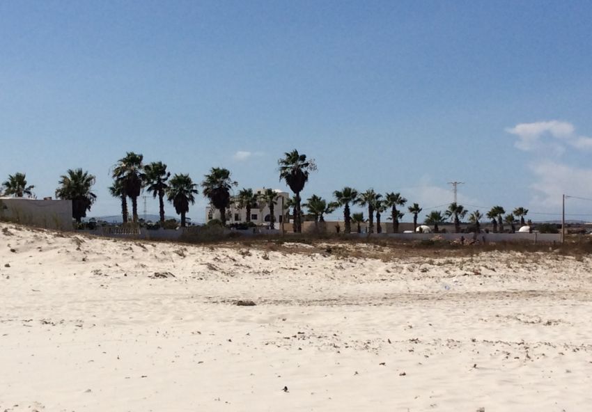 villa à À Vendre à NABEUL - Villa Haut standing à Kelibia secteur (Ain Grenz), construction 2018, quatre étages séparés