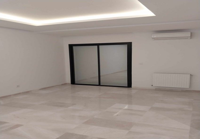 Appartement s+2 très haut standing jamais habité