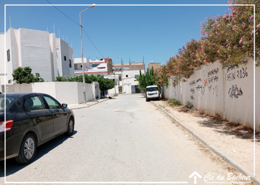 un beau duplex à la soukra