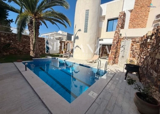villa à À Louer à NABEUL - Vacances Villa Impérial S+4