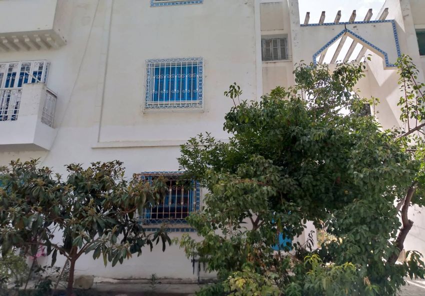 Appartement mourouj 5 1 ère étage près kiosque agile résidence sidi bousaid
