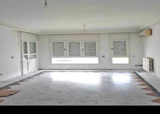 📍ENNASR 2 : APPARTEMENT  S+3 À LOUER