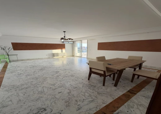 Appartement à À Louer à SOUSSE - Appartement S+2 En Location Au Cœur De La Zone Touristique Sousse