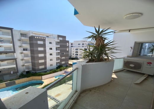 A VENDRE APPARTEMENT S+3