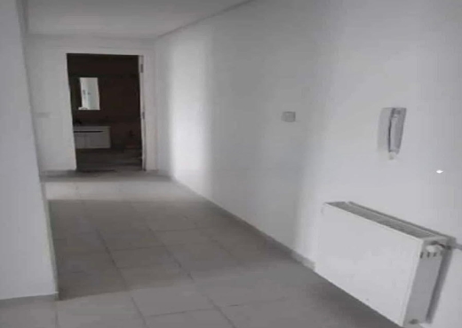 ENNKHILETE: APPARTEMENT S+1   A LO