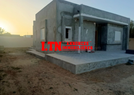 A Vendre VILLA S+3 à djerba