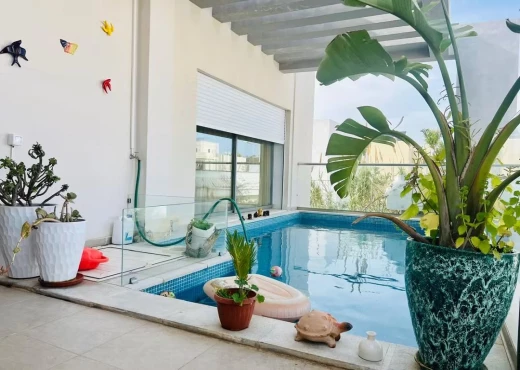 duplex à À Vendre à TUNIS - À Vendre – Duplex S+3 avec Piscine