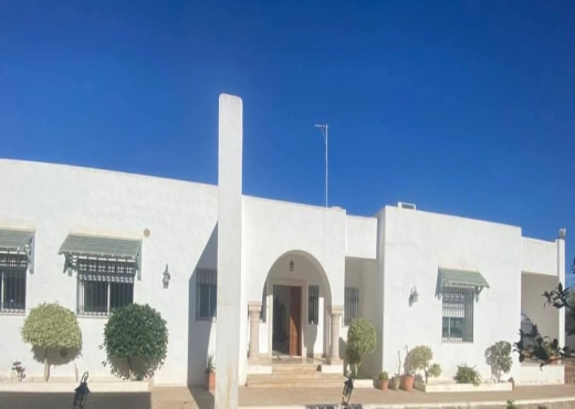 A Vendre Villa Rte Bouzeyene Sfax