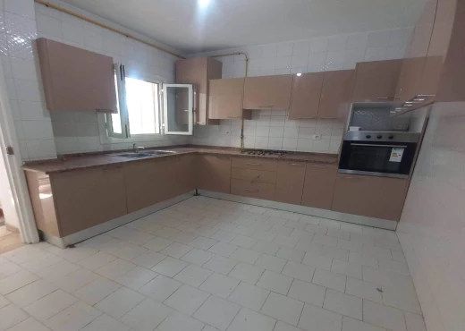 Appartement à À Louer à TUNIS - A louer appart S+3 La Marsa