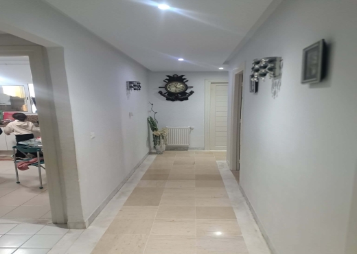 Appartement S+2 à El ghazela