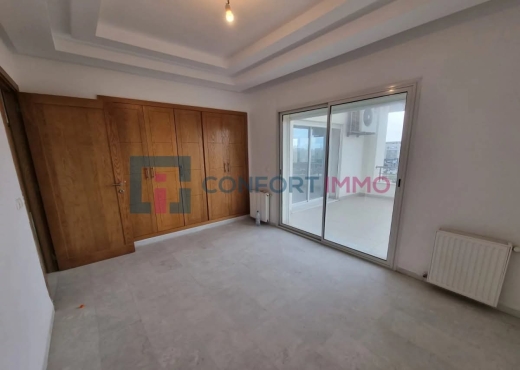 A Vendre S+2 a Jardins de Carthage
