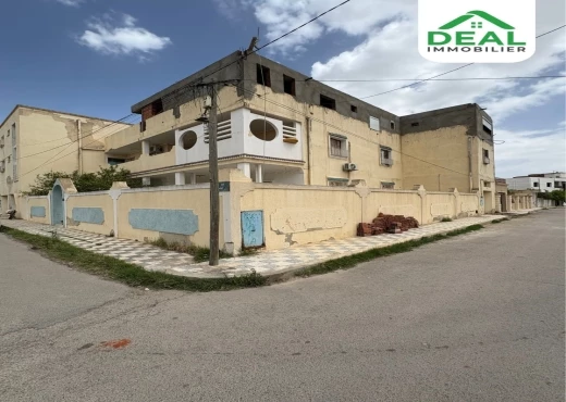 rez de chaussée à À Vendre à SOUSSE - Villa RDC avec un garage à M'saken