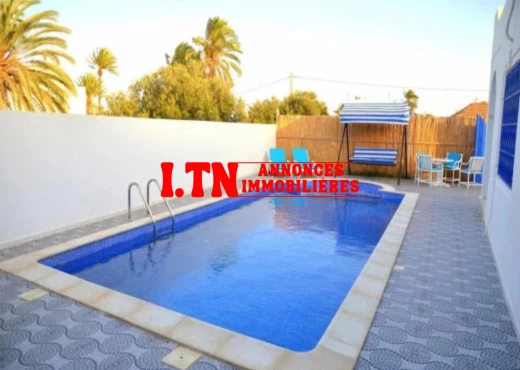studio à À Louer à MEDENINE - Location vacances bangalow Djerba
