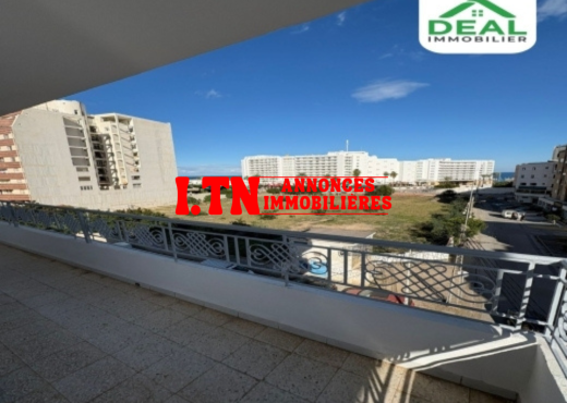 شقة S+3 للكراء في الكورنيش سوسة ، 0