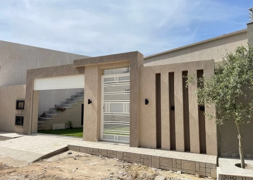 villa à À Vendre à NABEUL - A vendre villa indépendante s+3 à Kélibia