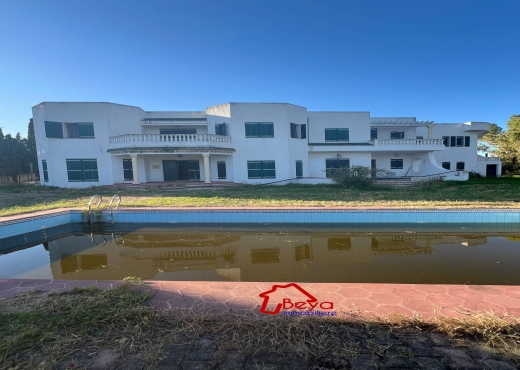 villa LOLA VVM060
