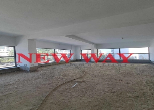 Local Commercial au  Zone Touristique