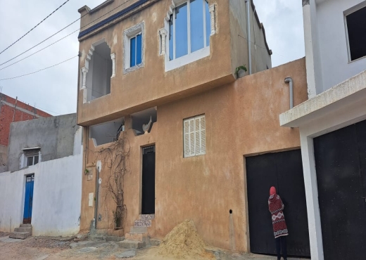 maison  a bir bouraghba300 m