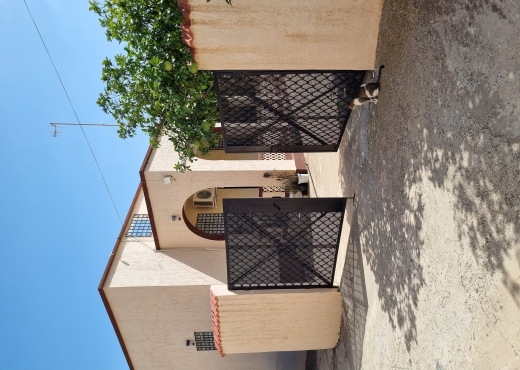 Étage de villa à À Vendre à MANOUBA - Villa à vendre tborba