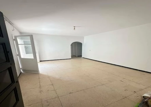 Appartement à À Vendre à BEN AROUS - a vendre un S1 a la nouvelle medina