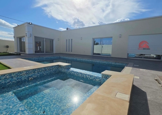 Vente de villa plain pied à Tezdai