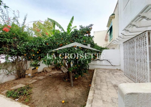 Duplex S+4 avec jardin  à la Marsa