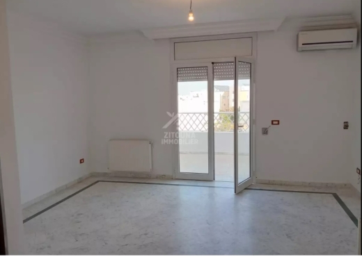 Appartement à À Louer à ARIANA - A Louer S+2 à  La Soukra