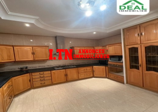 للبيع فيلا style américain) R+1)  –