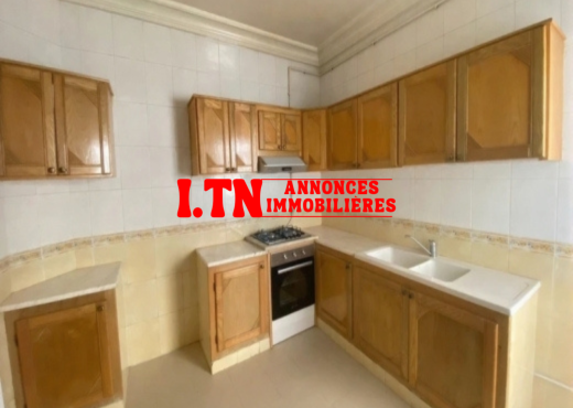 À louer  Appart S+3 Riadh Andalous