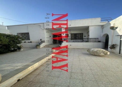 Villa de Plain-Pied à Khezema EST