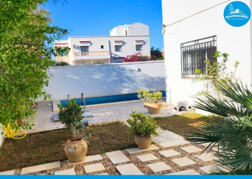 villa à À Vendre à NABEUL - Villa à vendre à Hammamet