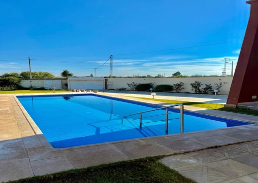 villa à À Louer à SOUSSE - 🏡Villa TITOU S+3 Avec Piscine En Location à Chott Mariem, Sousse