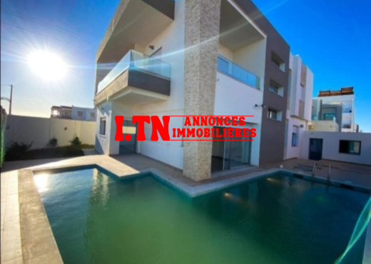 A vendre villa Rte Sidi Mansour Sfax
