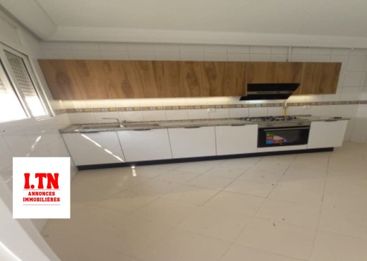 A louer S+2 Rénover La Soukra